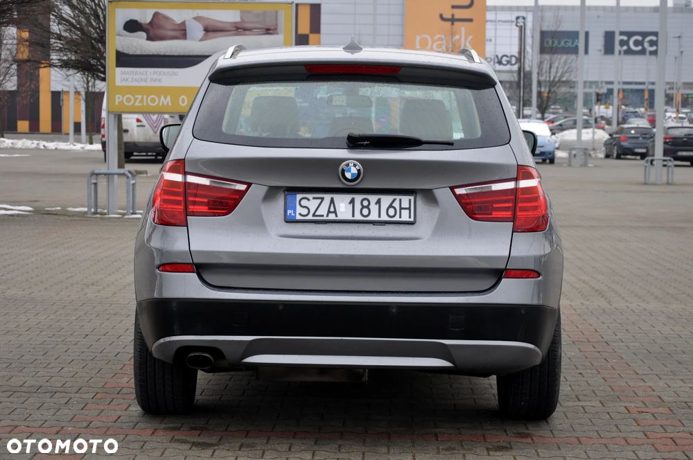 BMW X3 xDrive20d - 12