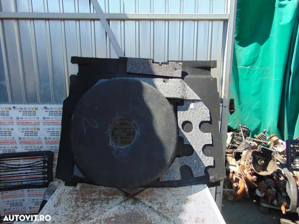 Capitonaj portbagaj Renault Megane 4 combi 2016-2024 mocheta cod 849102184r - 3