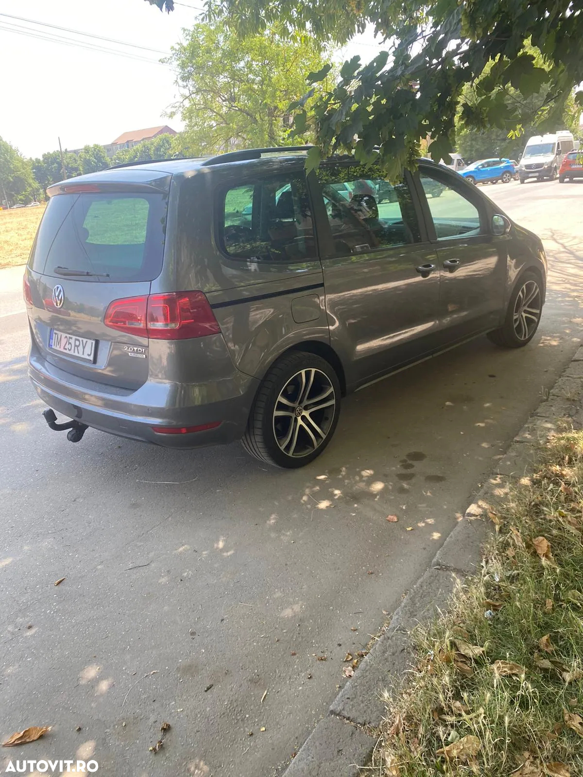 Volkswagen Sharan - 4
