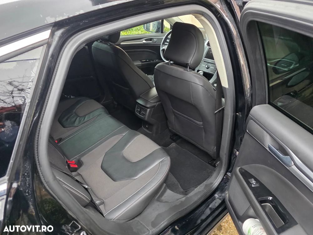 Ford Mondeo 2.0 TDCI PowerShift Titanium - 12