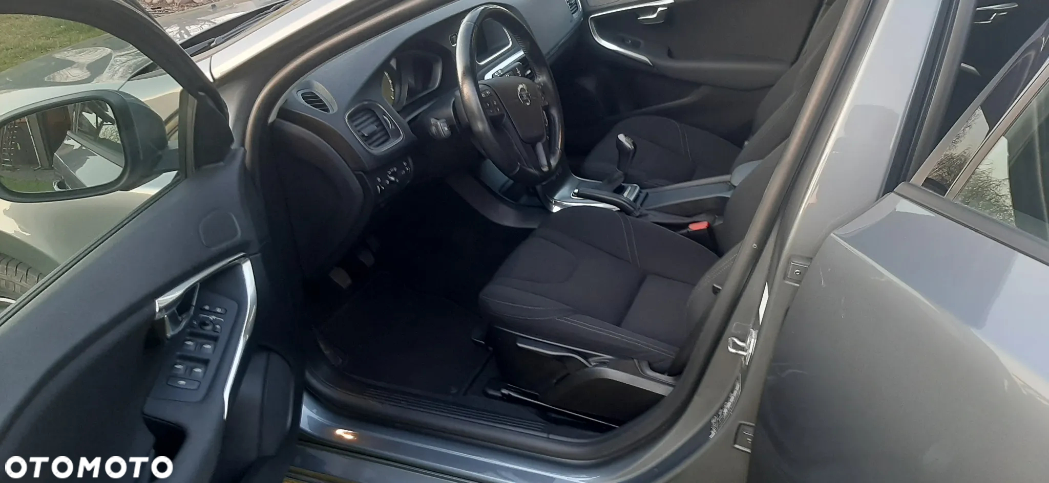 Volvo V40 D3 Drive-E Momentum - 15