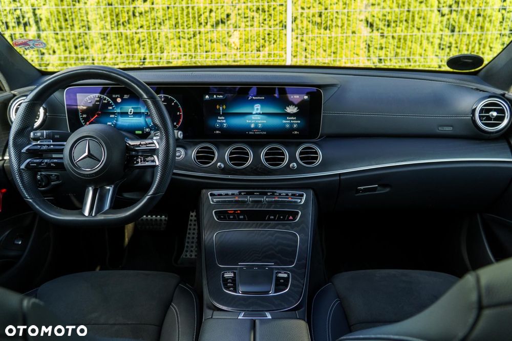 Mercedes-Benz Klasa E - 11