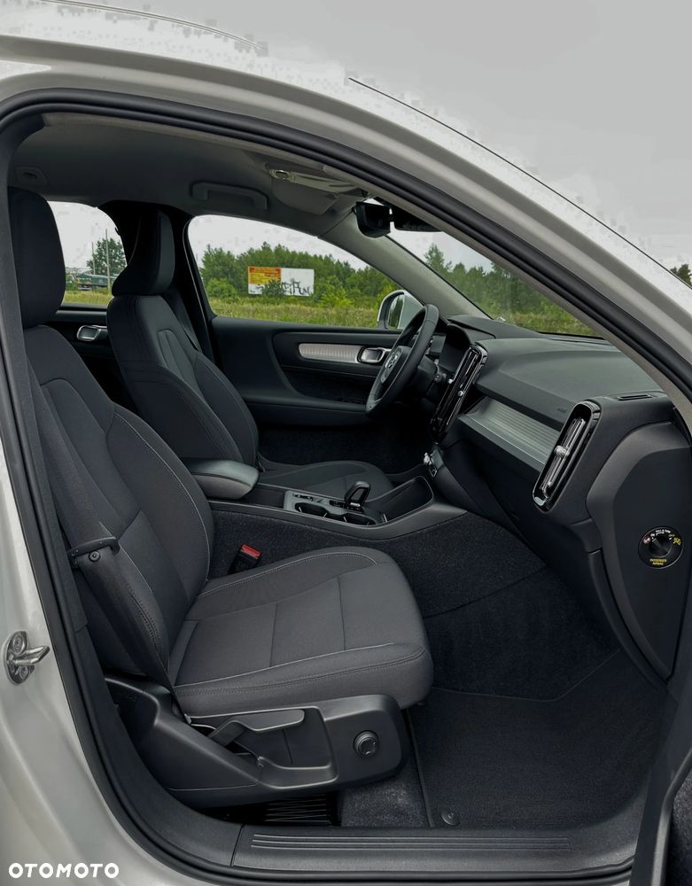 Volvo XC 40 - 39