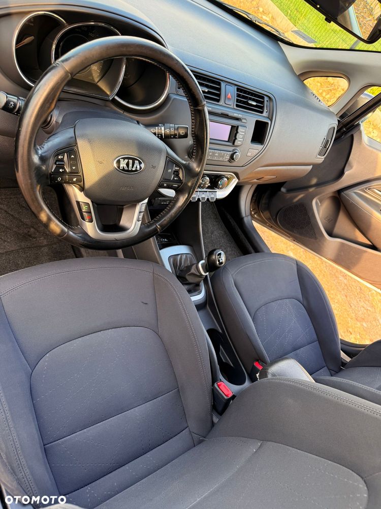Kia Rio 1.1 CRDI Attract - 5