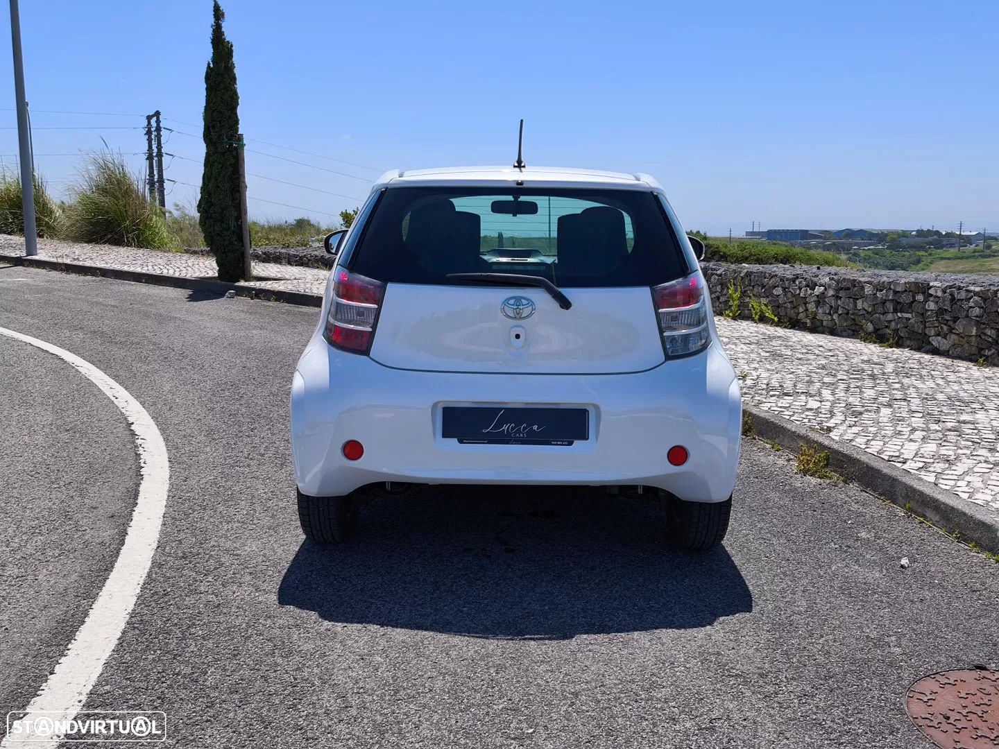 Toyota iQ 1.0 VVT-i - 4