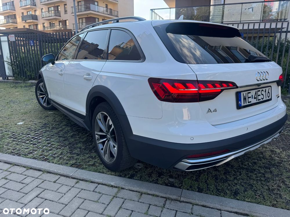 Audi A4 Allroad 2.0 TDI Quattro S tronic - 12