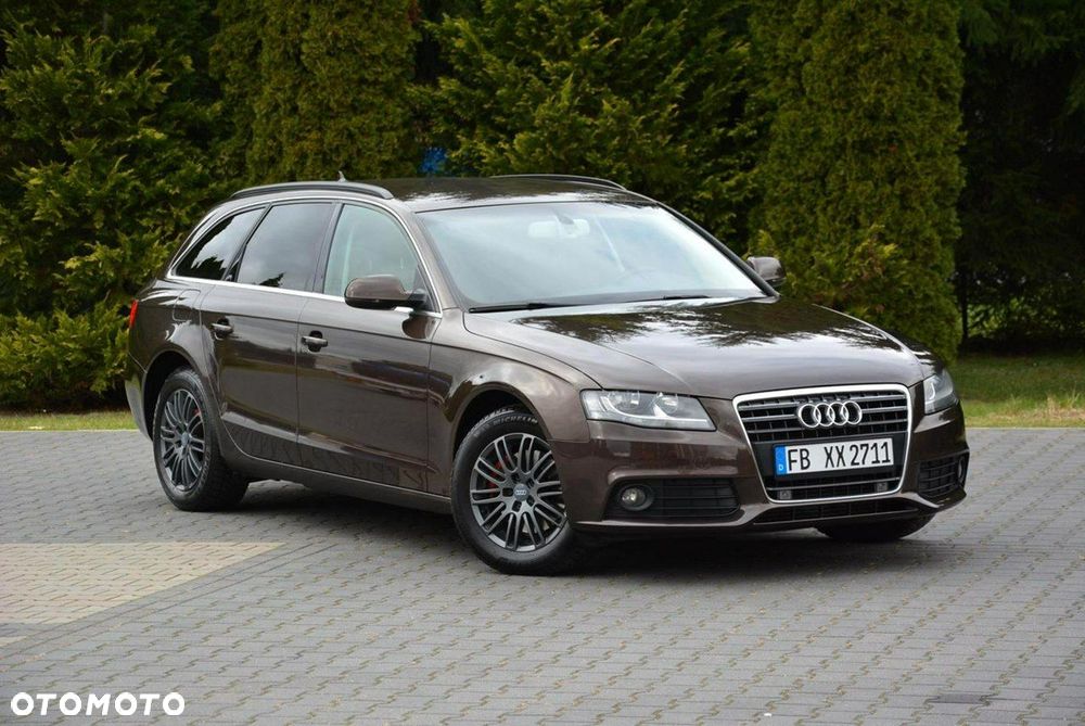 Audi A4 Avant - 9