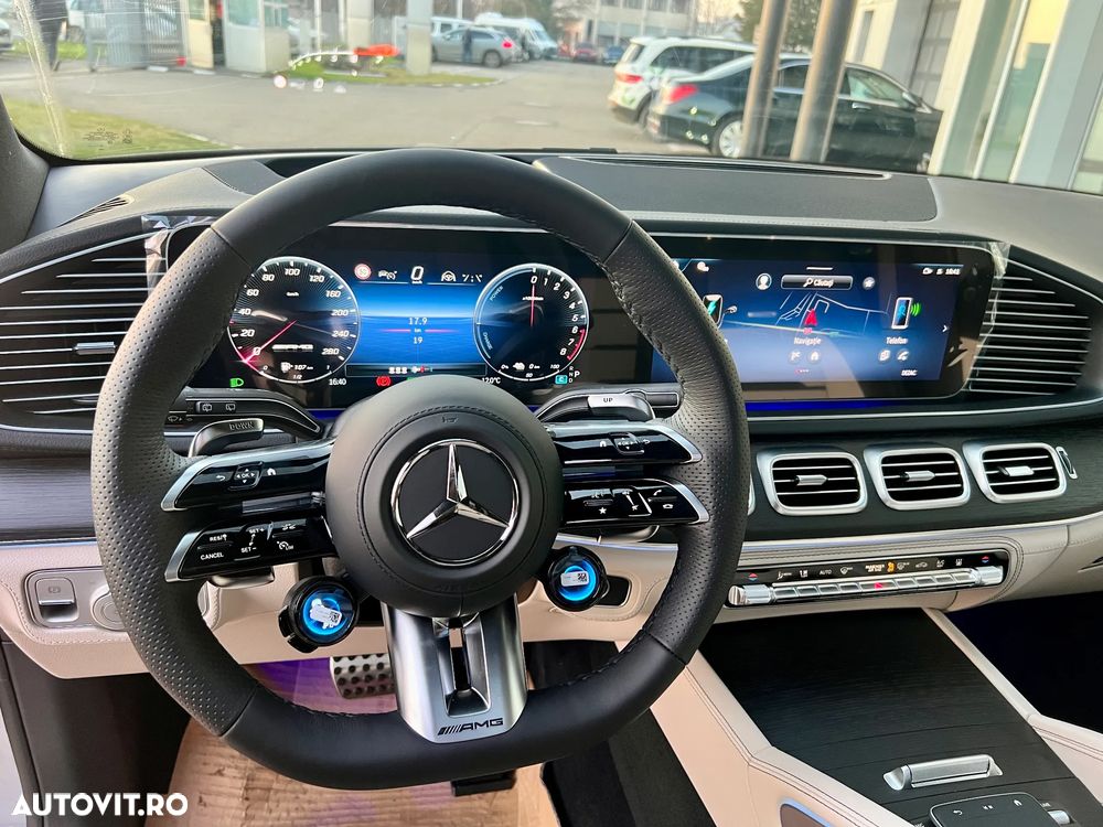 Mercedes-Benz GLE AMG 53 PHEV - 11