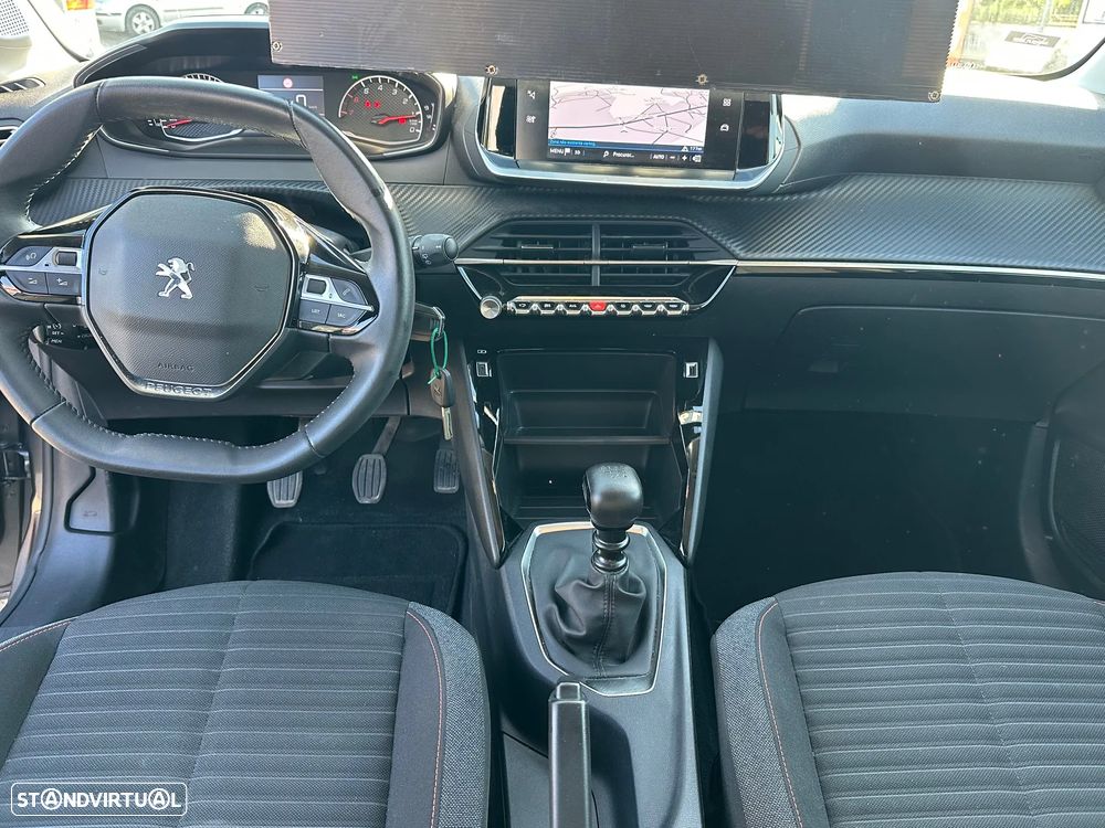 Peugeot 208 1.2 PureTech Active Pack - 18