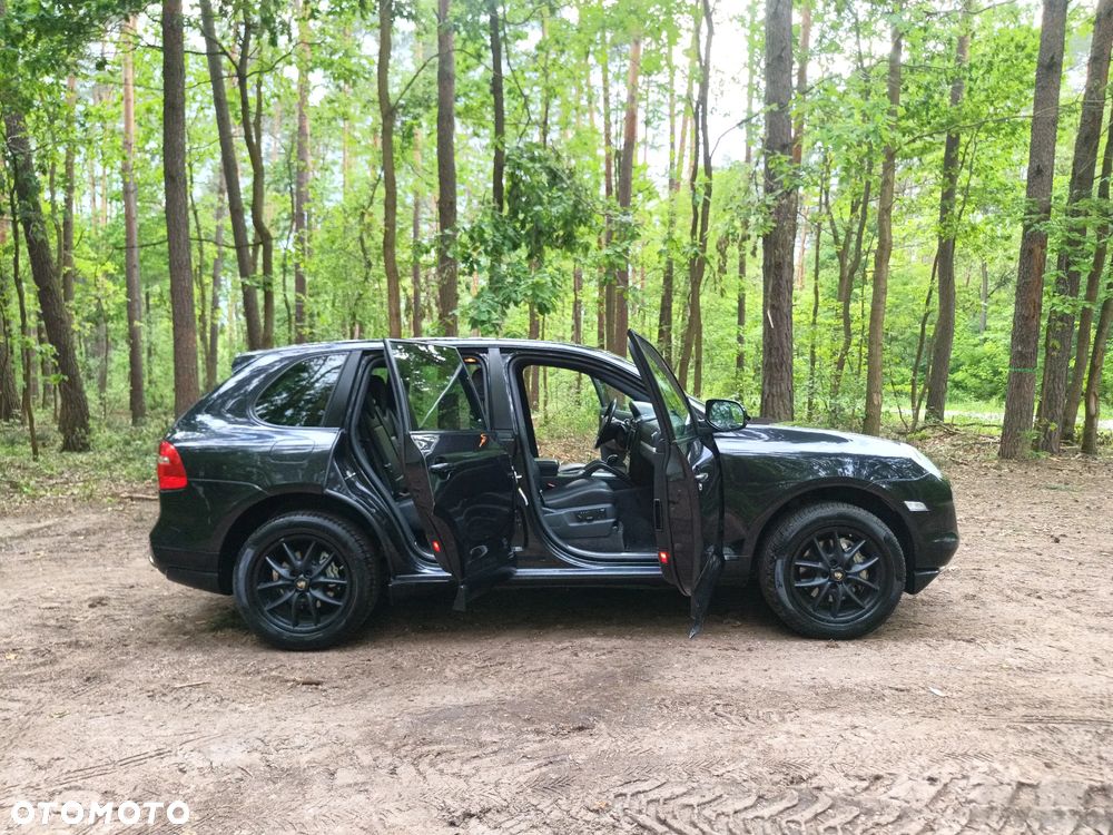 Porsche Cayenne - 11