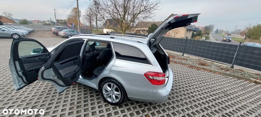 Mercedes-Benz Klasa E - 22