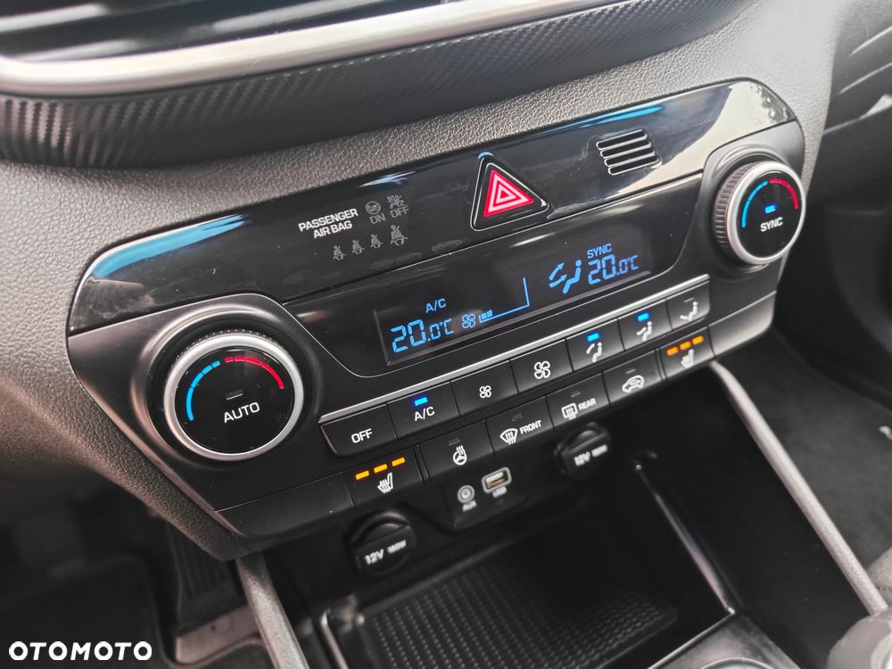 Hyundai Tucson blue 1.6 GDi 2WD Navi - 20