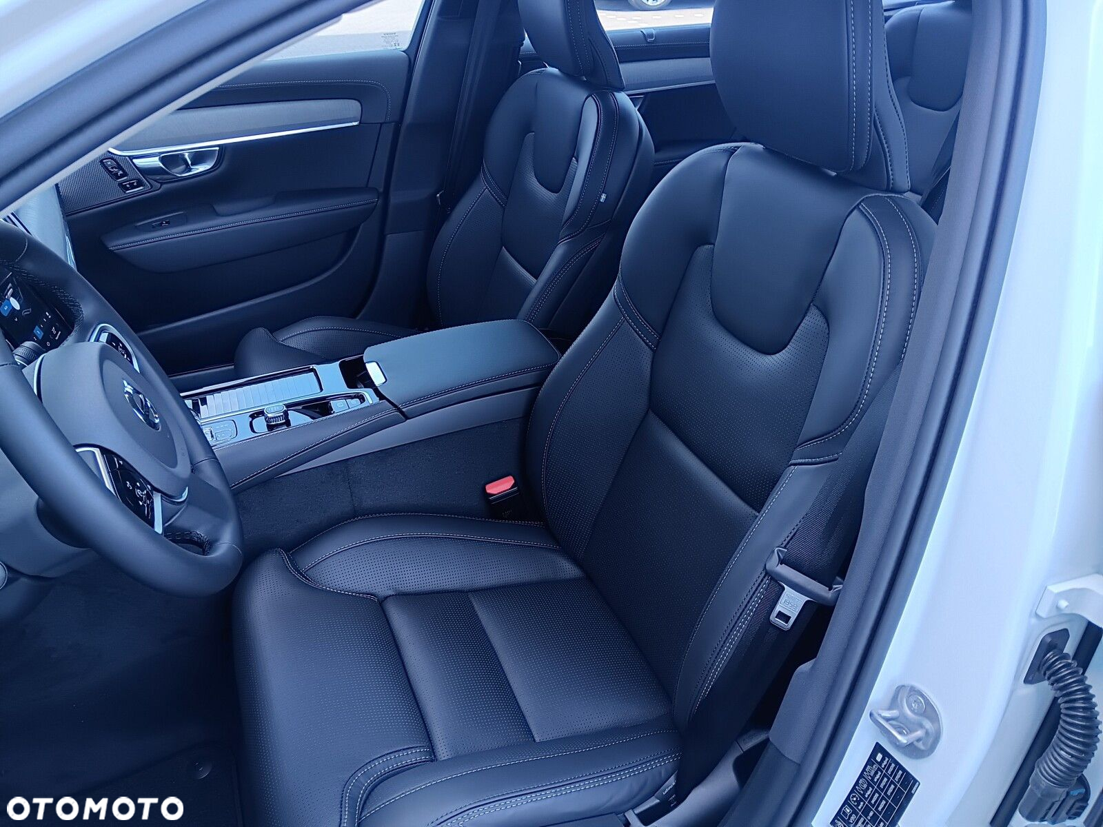 Volvo V90 - 19