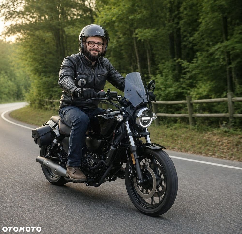 QJMOTOR SRV 125 - 5