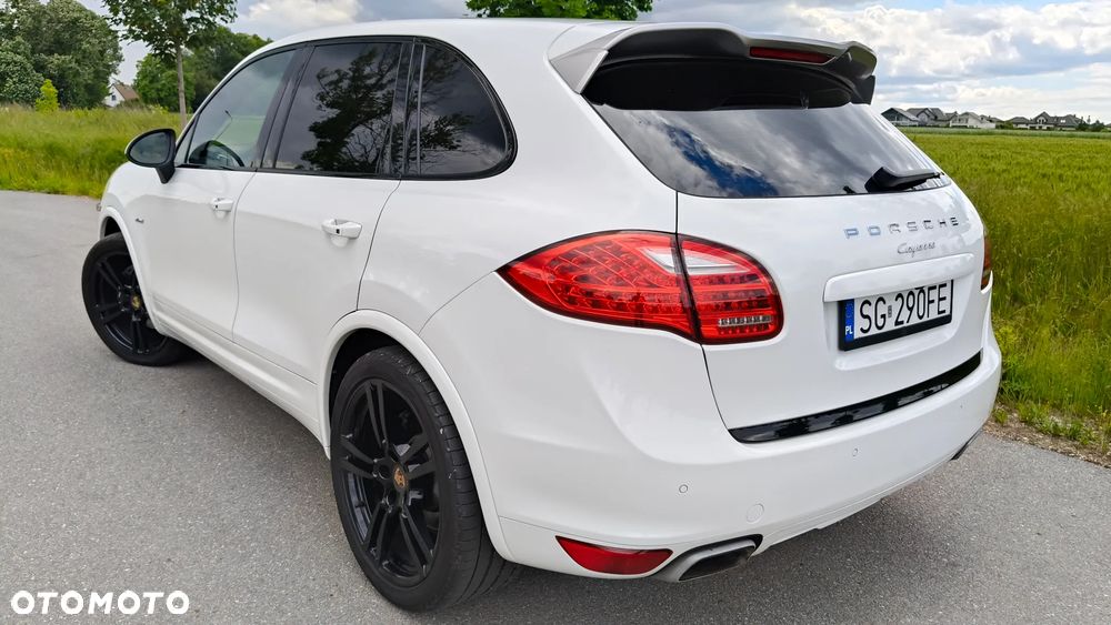 Porsche Cayenne Platinum Edition - 5