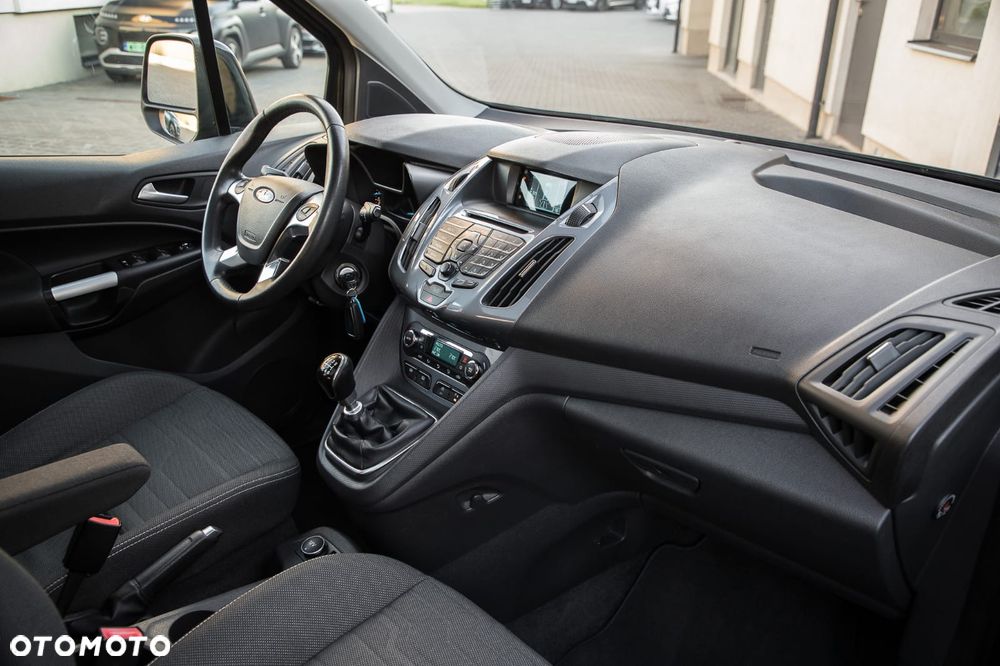 Ford Tourneo Connect 1.0 EcoBoost Start-Stop Titanium - 22