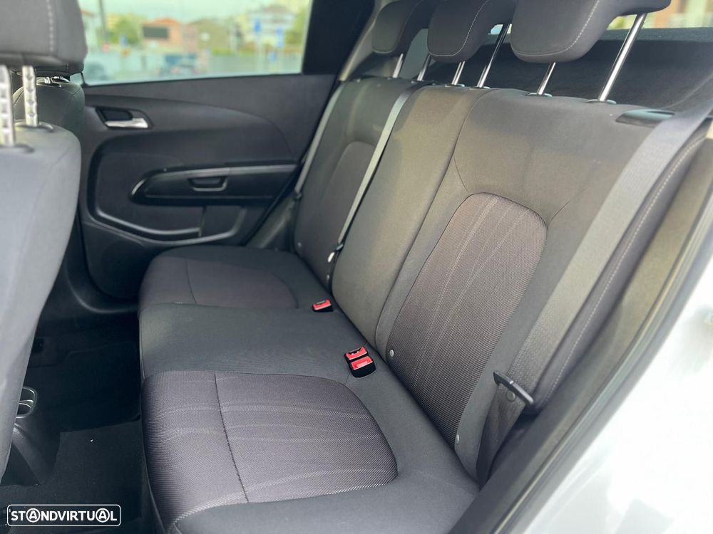 Chevrolet Aveo 1.3 VCDi LTZ - 10