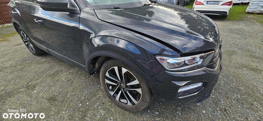 Volkswagen T-Roc - 10