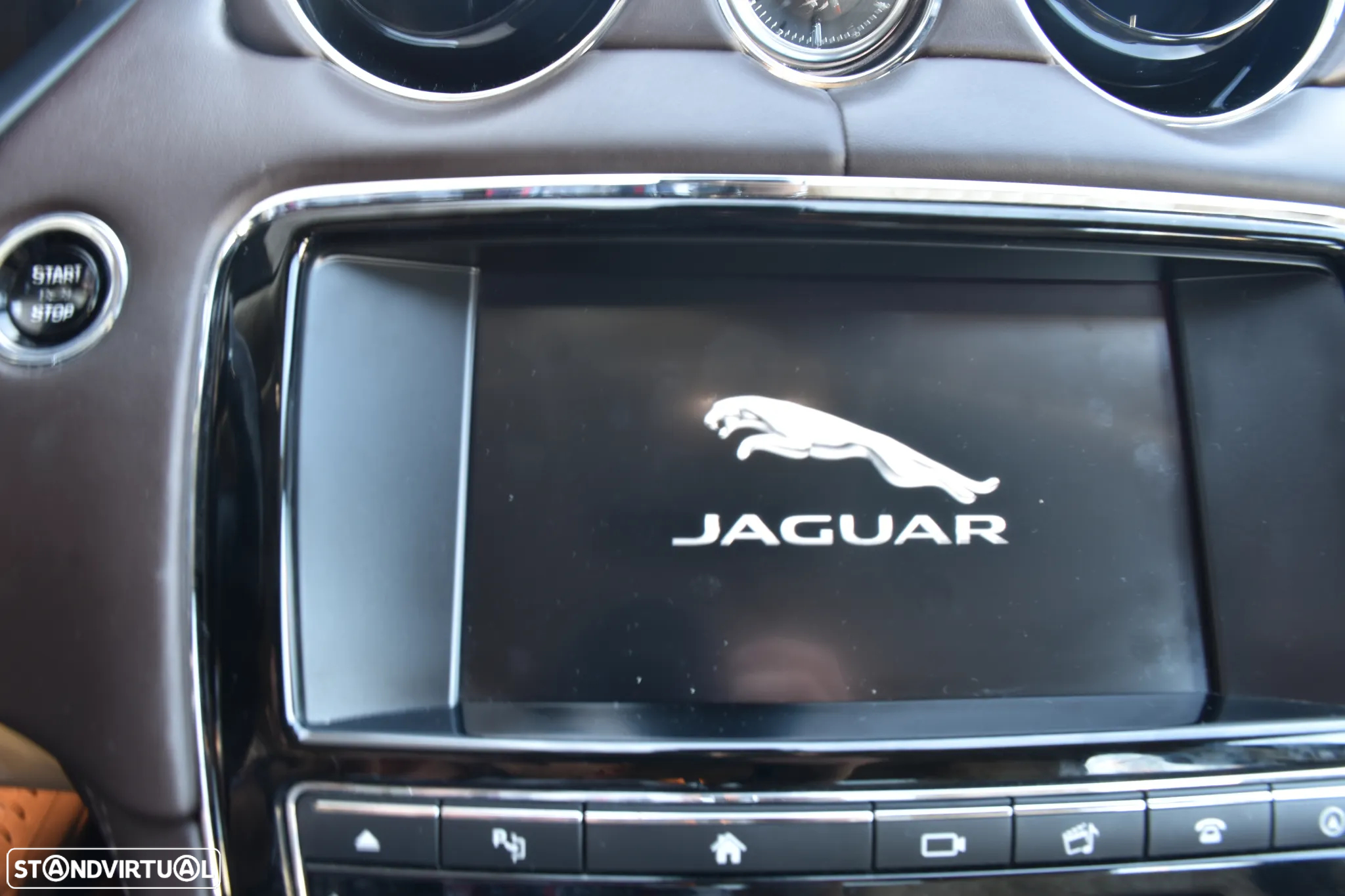 Jaguar XJ 3.0 D V6 Portfolio - 9