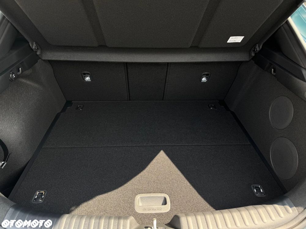 Kia XCeed 1.5 T-GDI Business Line DCT - 4