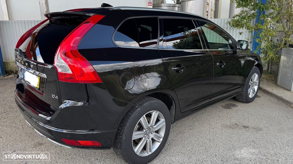 Volvo XC 60 2.0 D4 Dynamic Edition Geartronic - 3
