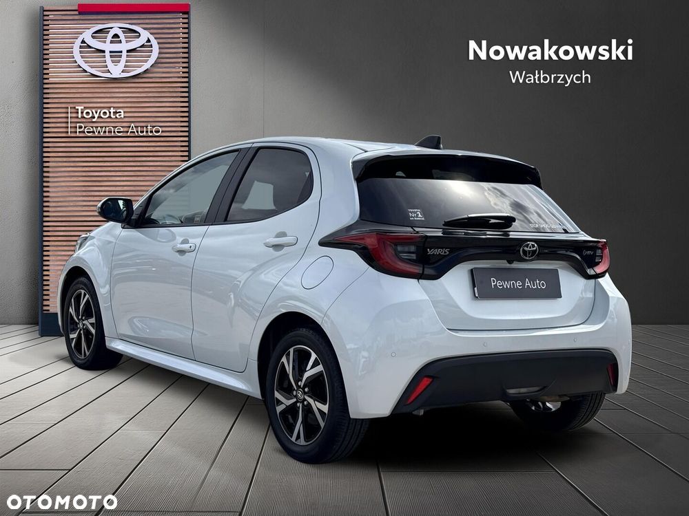 Toyota Yaris Hybrid 1.5 Style - 4