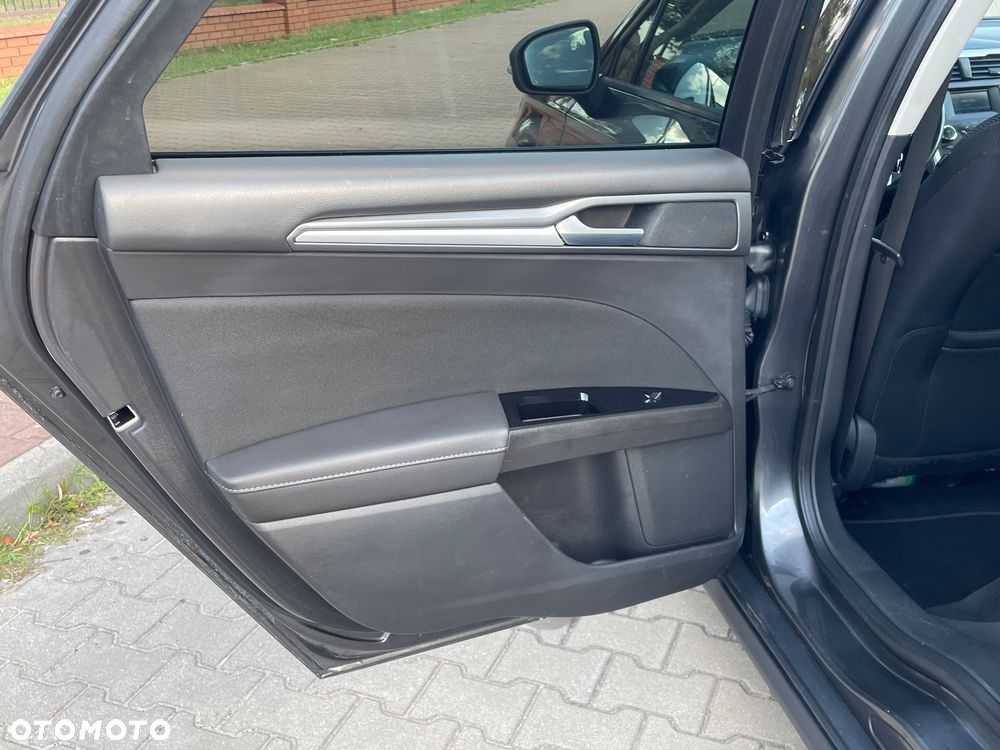 Ford Mondeo - 20