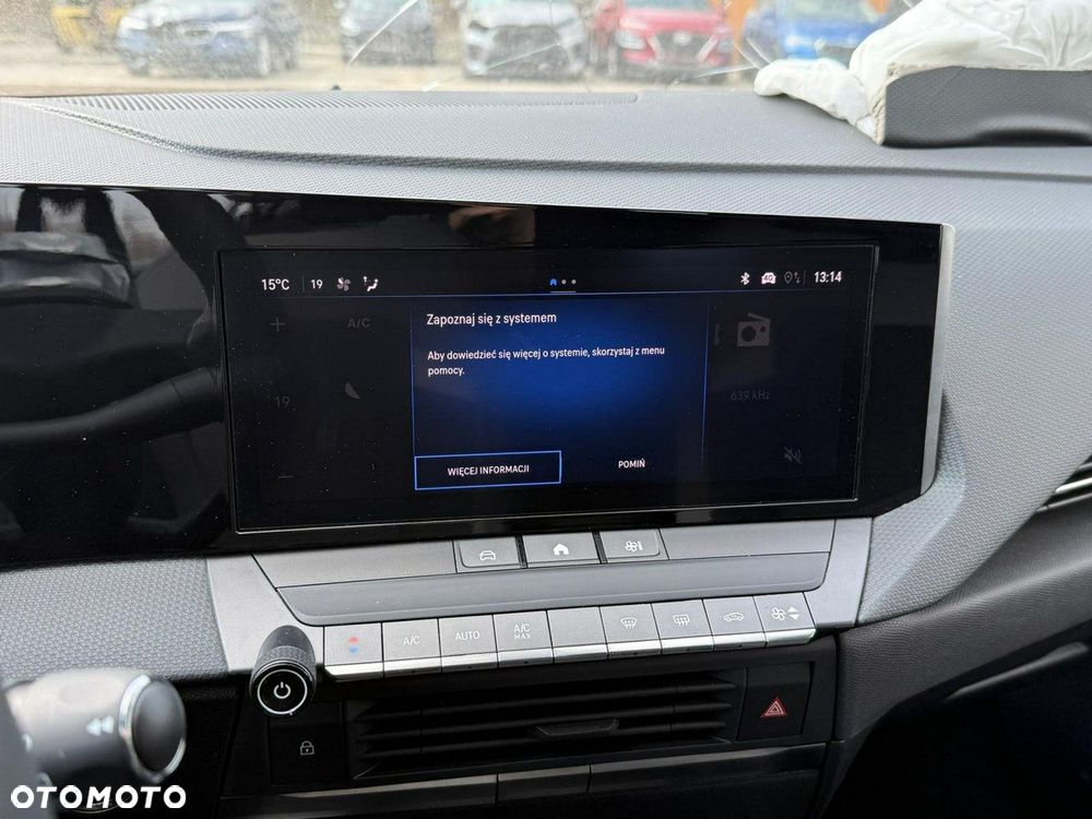 Opel Astra 1.2 Turbo Edition - 26