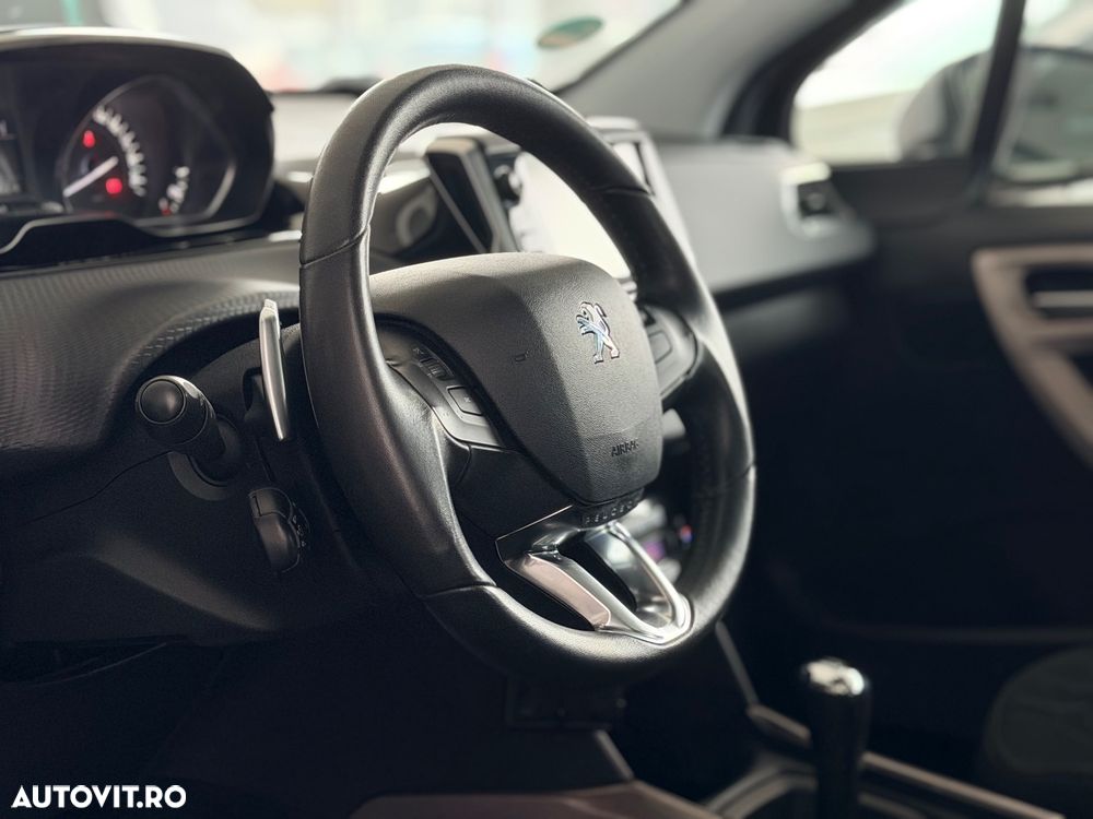 Peugeot 2008 1.2 e-VTi STT ETG Active - 33