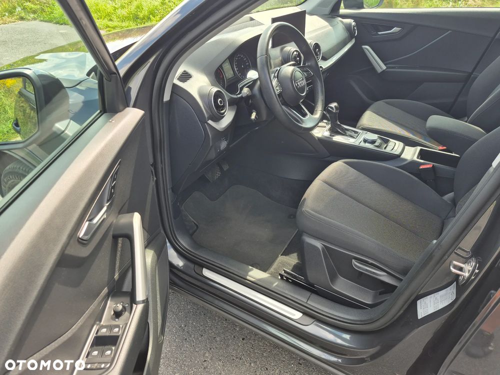 Audi Q2 35 TFSI Advanced S tronic - 12