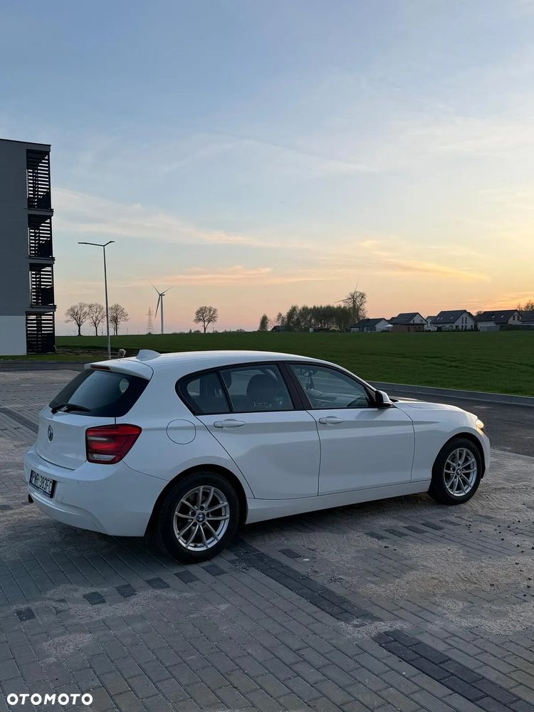 BMW Seria 1 - 21