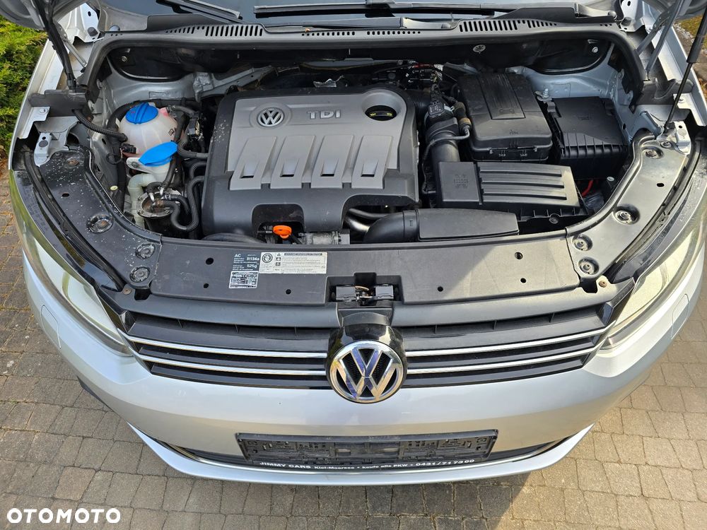 Volkswagen Touran - 20