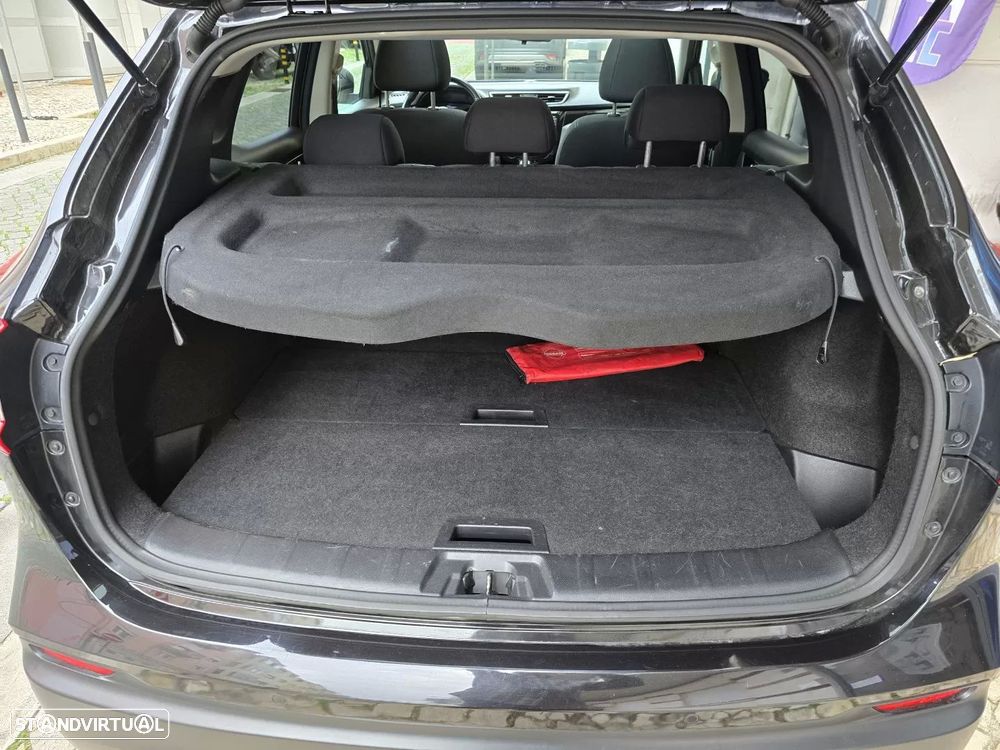 Nissan Qashqai 1.5 dCi Tekna Premium - 11