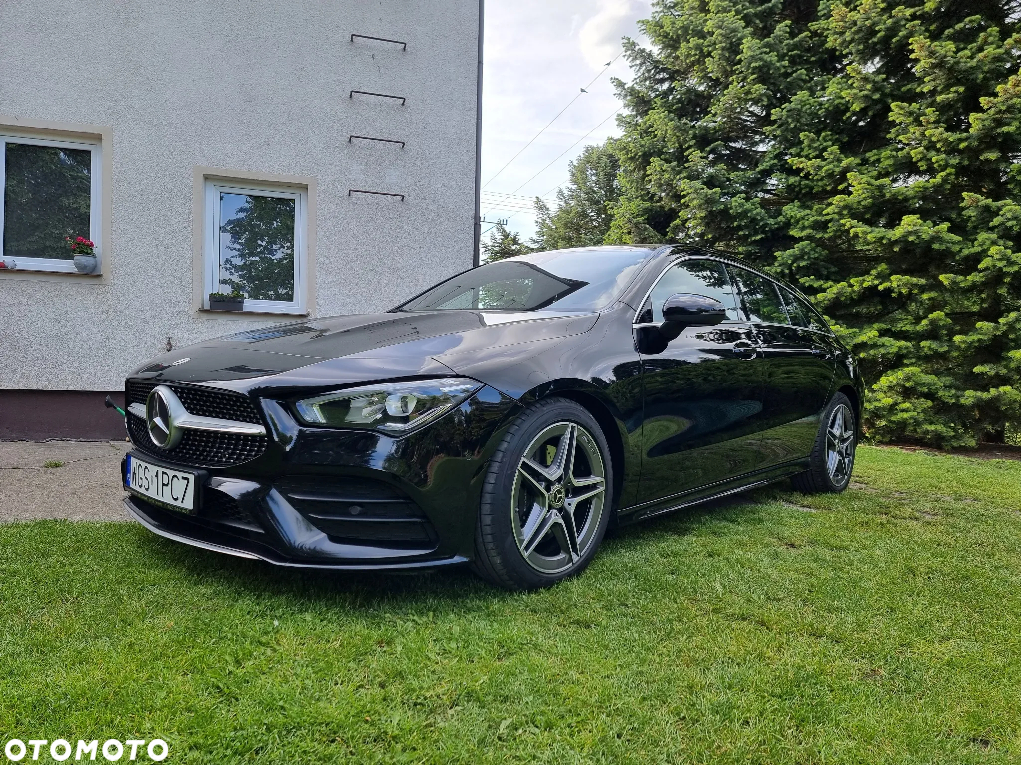 Mercedes-Benz CLA 200 d Shooting Brake 8G-DCT Edition AMG Line - 2