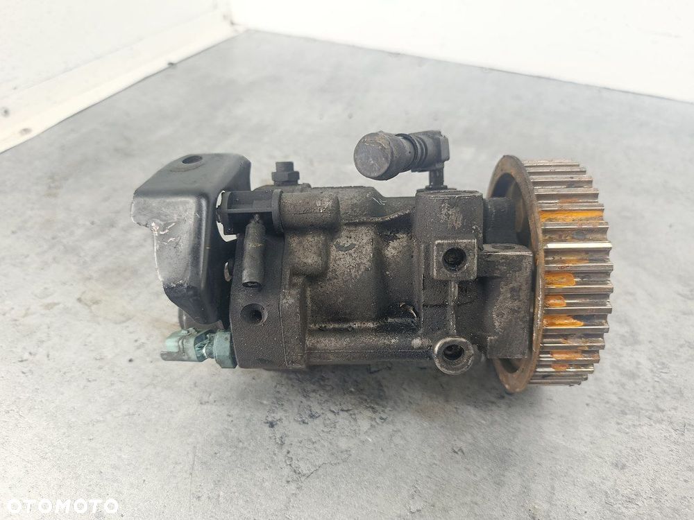 POMPA WTRYSKOWA RENAULT CLIO III FL  8200057225  167009788R-A 28249552 - 6