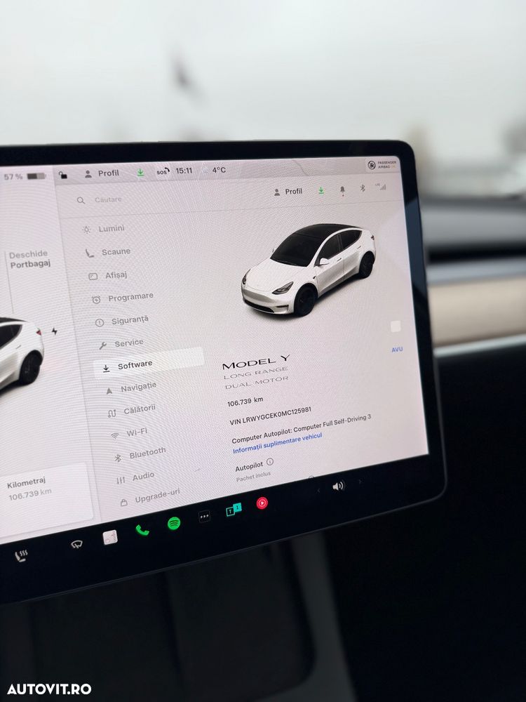 Tesla Model Y AWD Performance - 30