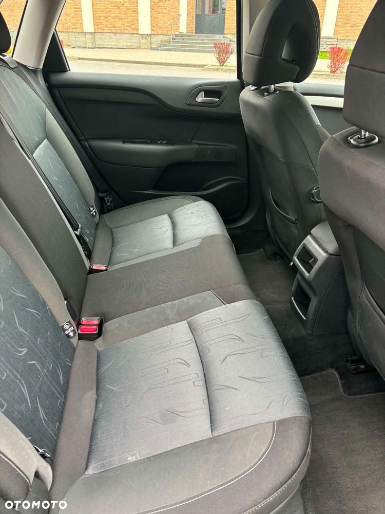 Citroën C4 e-HDi 115 Tendance - 11