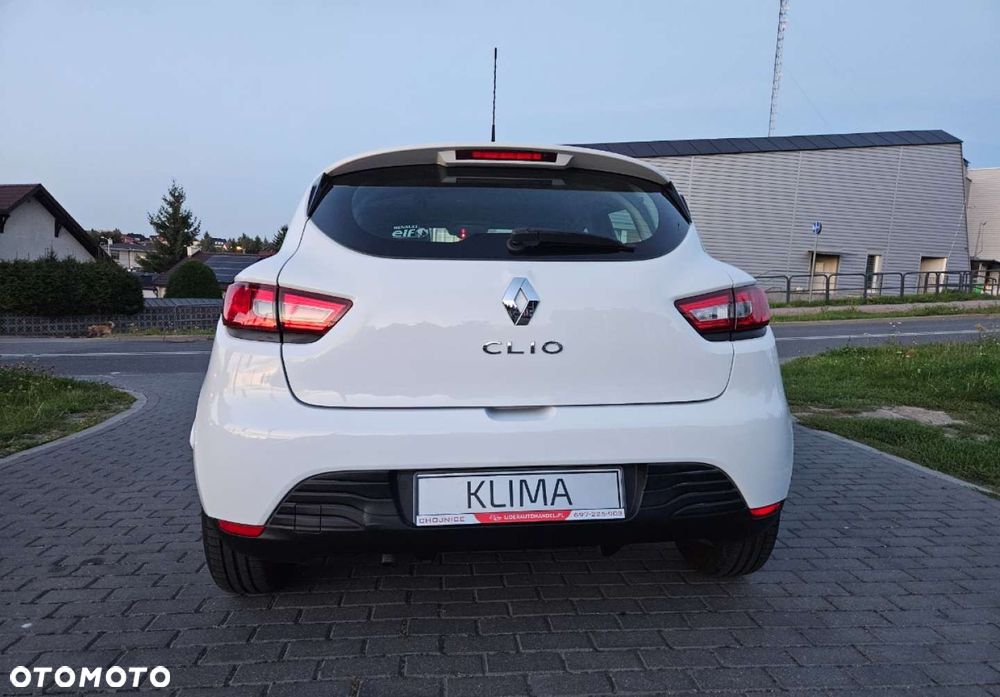 Renault Clio - 18