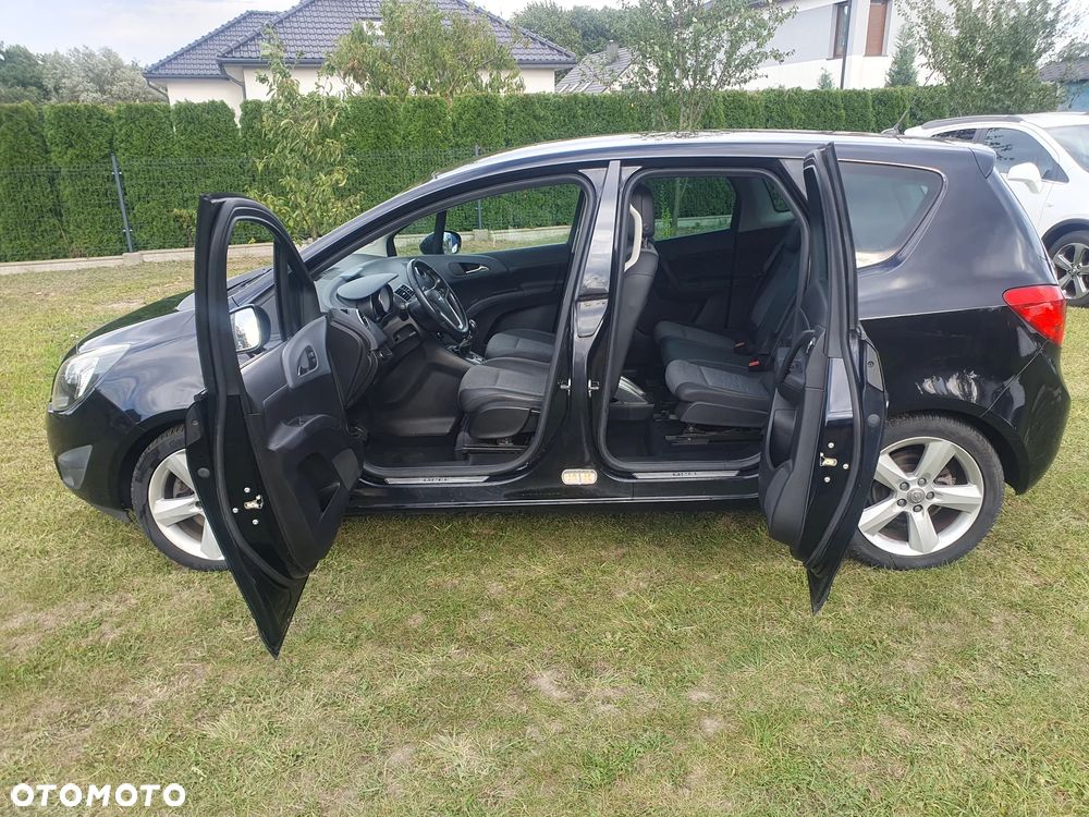 Opel Meriva 2011 photo 2