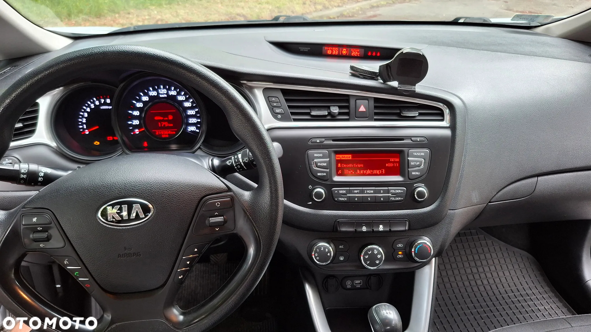 Kia Ceed - 19