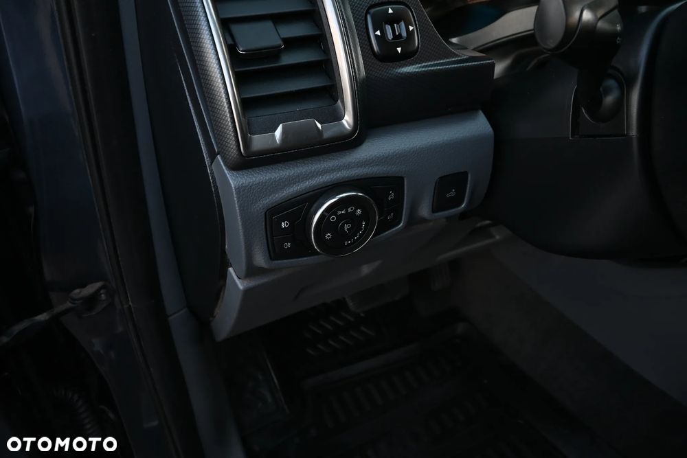 Ford Ranger - 29