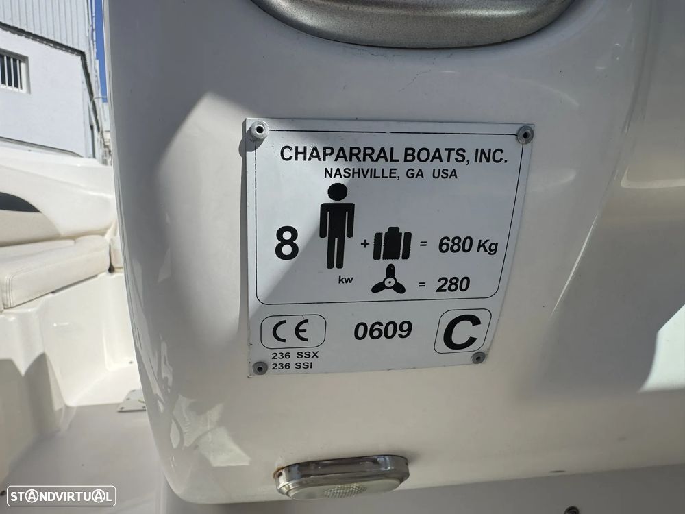 Chaparral 236 Sunesta - 25