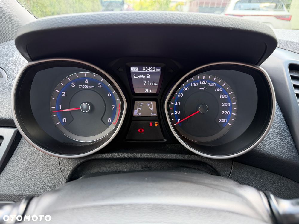 Hyundai i30 blue 1.6 GDI Passion - 14