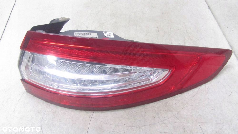 FORD MONDEO MK5 HB LAMPA W BŁOTNIK PRAWA TYŁ TYLNA DS73-13404-FJ - 1