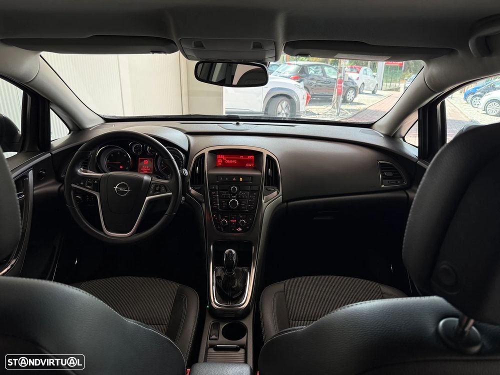 Opel Astra 1.7 CDTi Cosmo - 10