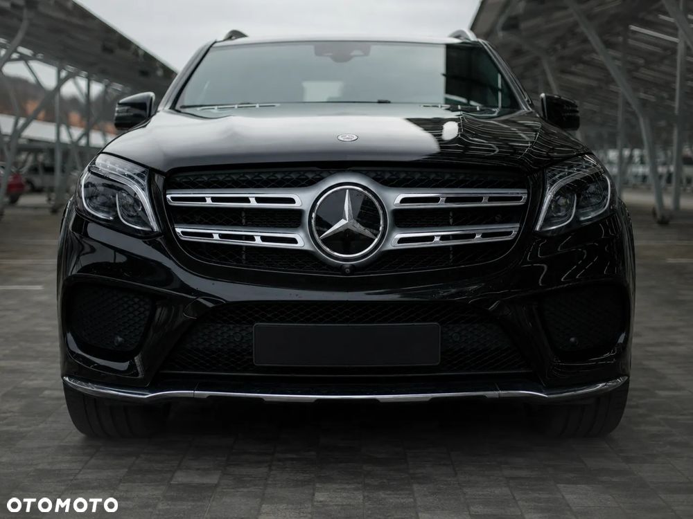 Mercedes-Benz GLS 450 4-Matic - 4