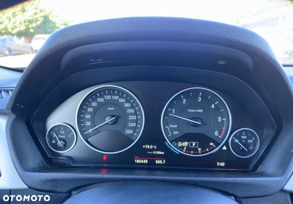 BMW Seria 3 - 14