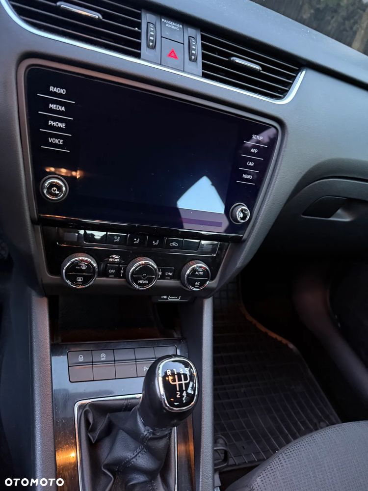 Skoda Octavia - 11