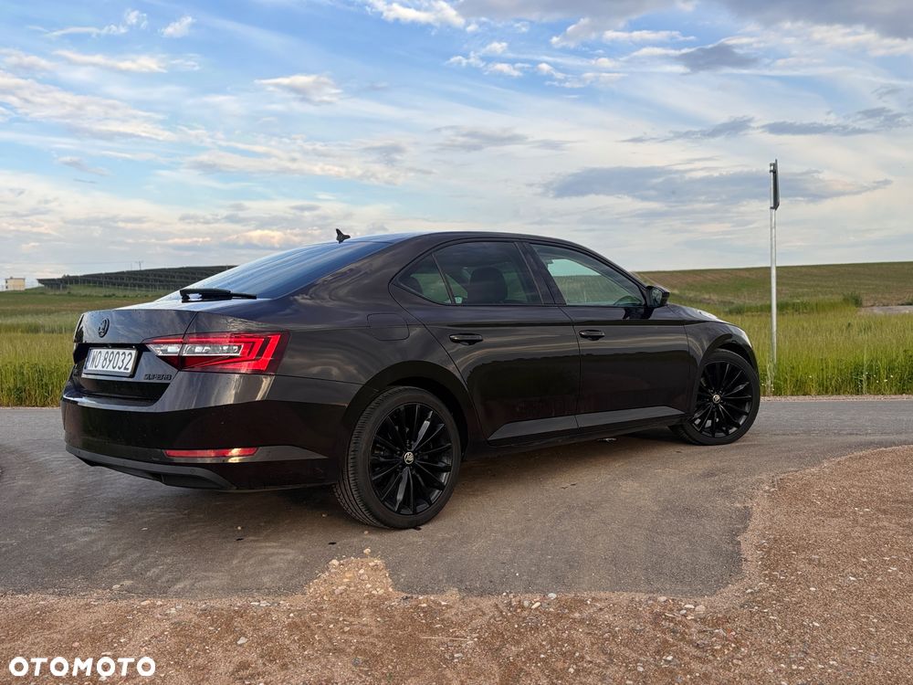 Skoda Superb 2.0 TDI DSG L&K - 5