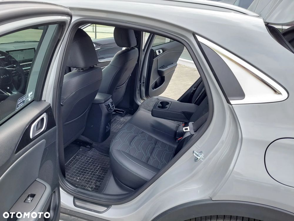 Kia XCeed 1.6 T-GDI Tribute DCT - 26